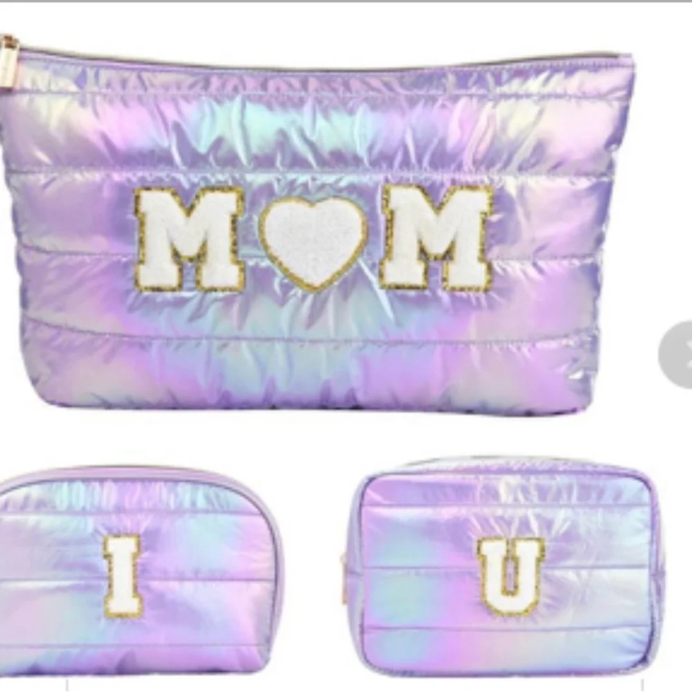 I Heart Mom Makeup Bag Set